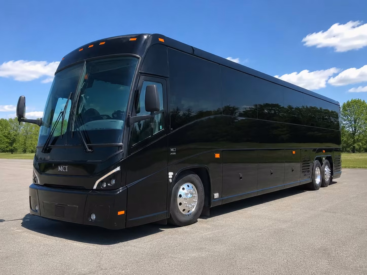 busrentalsavannah com makes it possible to book corporate event shuttles in savannah without the hassle
