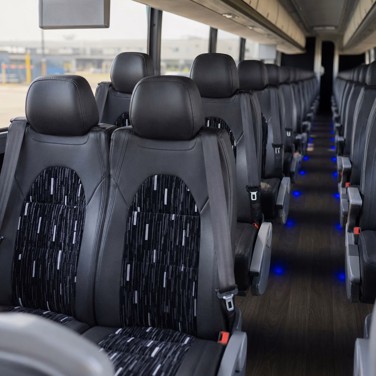 how the bus type you choose changes the price of your charter bus rental in savannah
