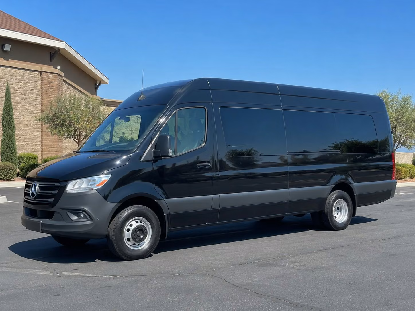 prom homecoming transportation services in savannah
