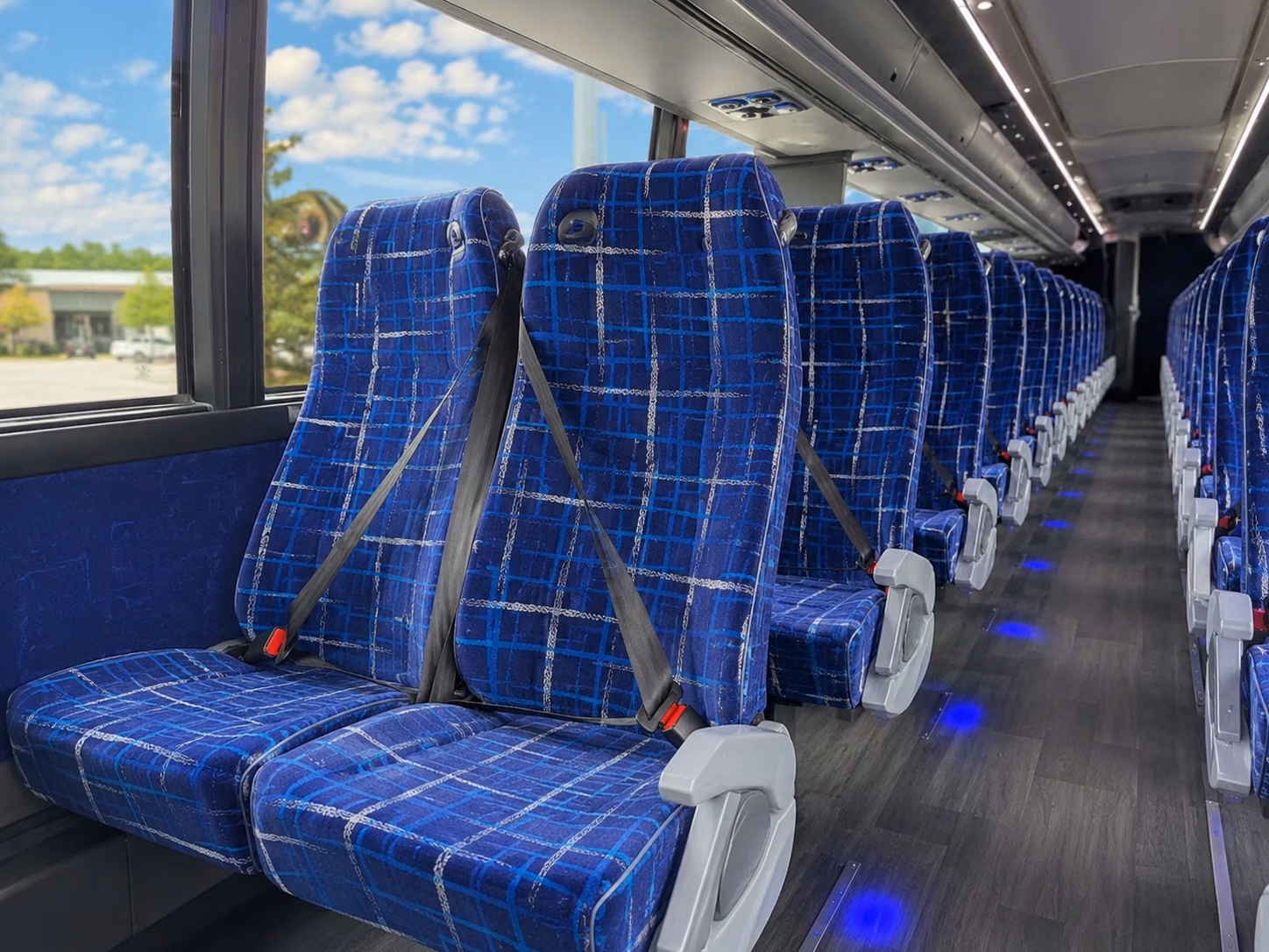 savannah charter bus inside