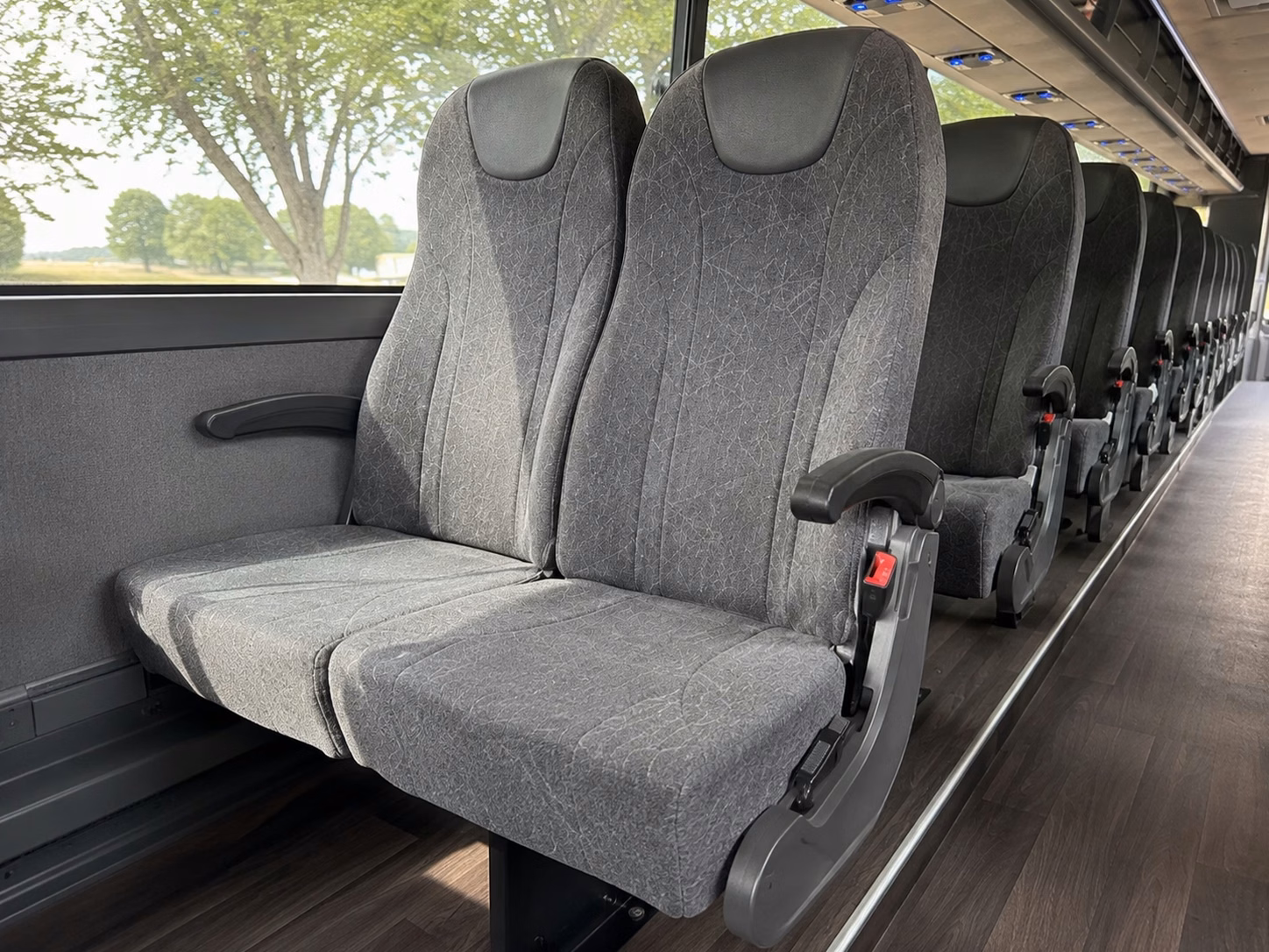 savannah charter bus rental